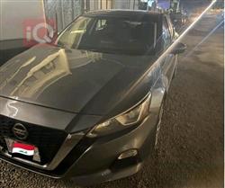 نيسان ألتيما